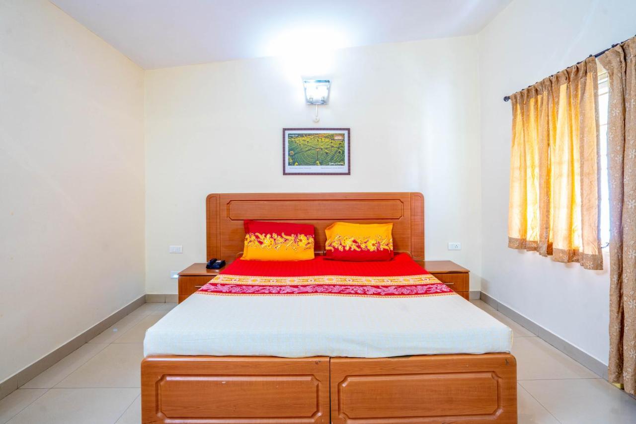 Hotel Tamilnadu - Ooty 1 Zewnętrze zdjęcie