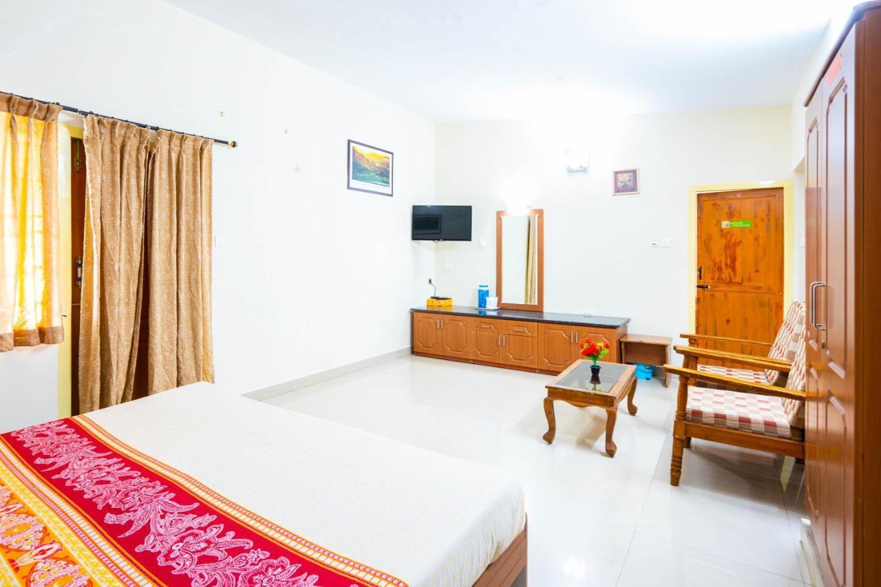 Hotel Tamilnadu - Ooty 1 Zewnętrze zdjęcie
